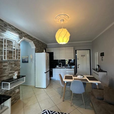 Sunset Apartments Lungomare Vlorë Εξωτερικό φωτογραφία
